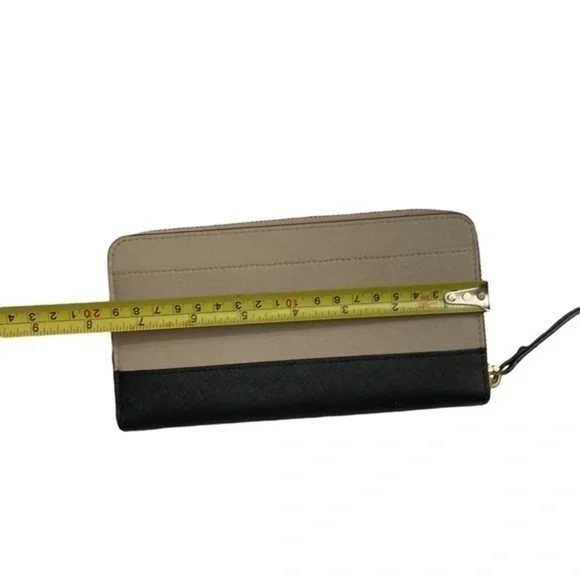 Kate spade black pumice colorblock zipper clutch wallet